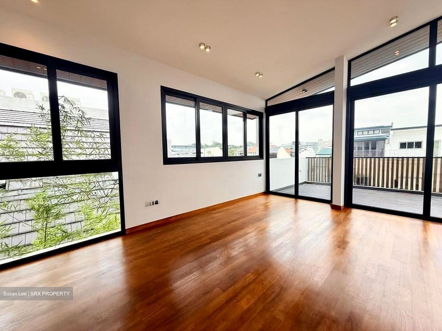 Opera Estate (D15), Terrace #626027841